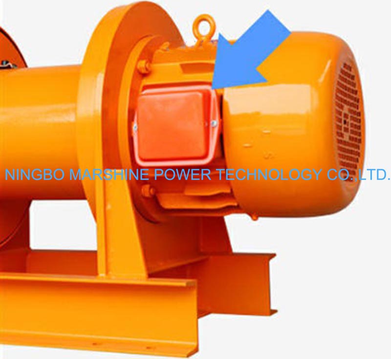 Power and Performance: Electric Cable Winch vs. Manual Winch